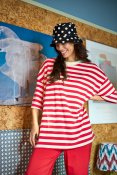 T-shirt Oversize Madelyn, röd/krämvit