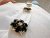 Maja – Black & White Flower, knappsmycken 6-pack, svart/guld