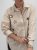 Skjorta Tanja med broderade detaljer, beige