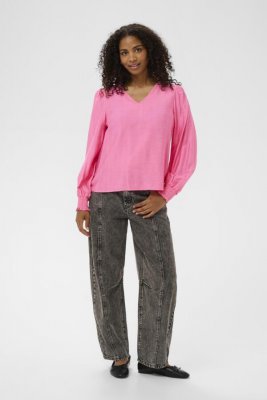 Blus Kalufia, Pink Power