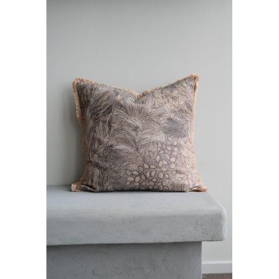 Kuddfodral Farah, lin