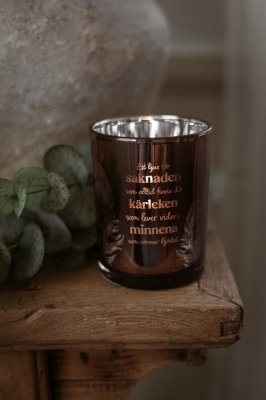 Majas Lykta Saknaden Minnena Kärleken