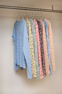 Meshtopp Annie, Leo/strass