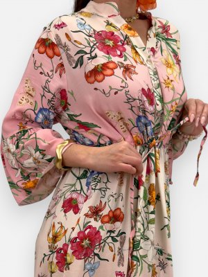 Carola Blommig midiklänning, rosa