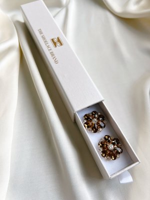 Erika – Brown Crystal Flower Button, knappsmycken 6-pack, brun/guld