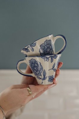 Majas Mugg Florea, blå/vit