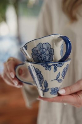 Majas Mugg Florea, blå/vit