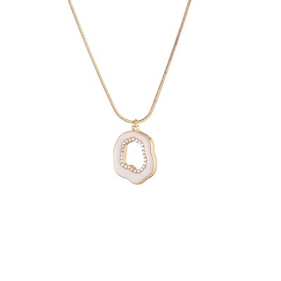 Kort halsband Shelly, krämvit