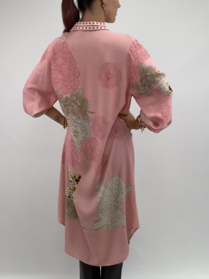 Mönstrad viskosklänning Filia, rosa