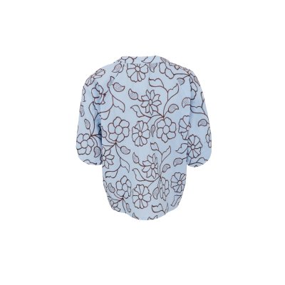 Blus med brun blombrodyr, ljusblå