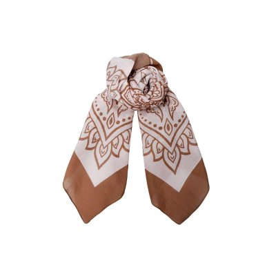 Scarf Gloria, Tobacco