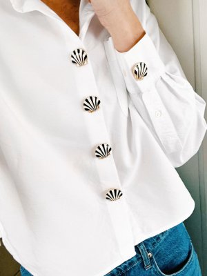 Linn – Black & White Shell, knappsmycken 6-pack, guld