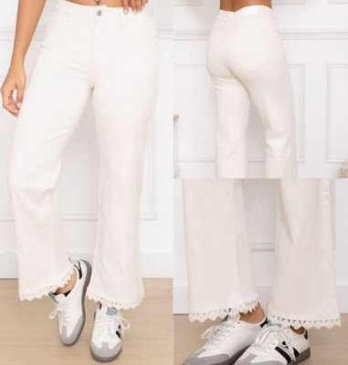 Jeans med spetskant, ljusbeige