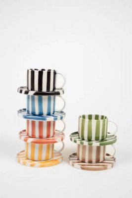 Mugg med fat Monica, beige