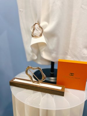 Decor Bucle - klädsmycke, guld