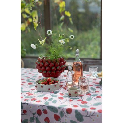 Bordsduk Jordgubbe 140x250 cm, rosa/röd