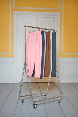 Barrelbyxor Davina, Rose