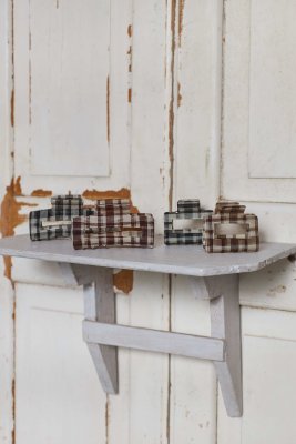 Hårklämma Karmen medium, brunrutig